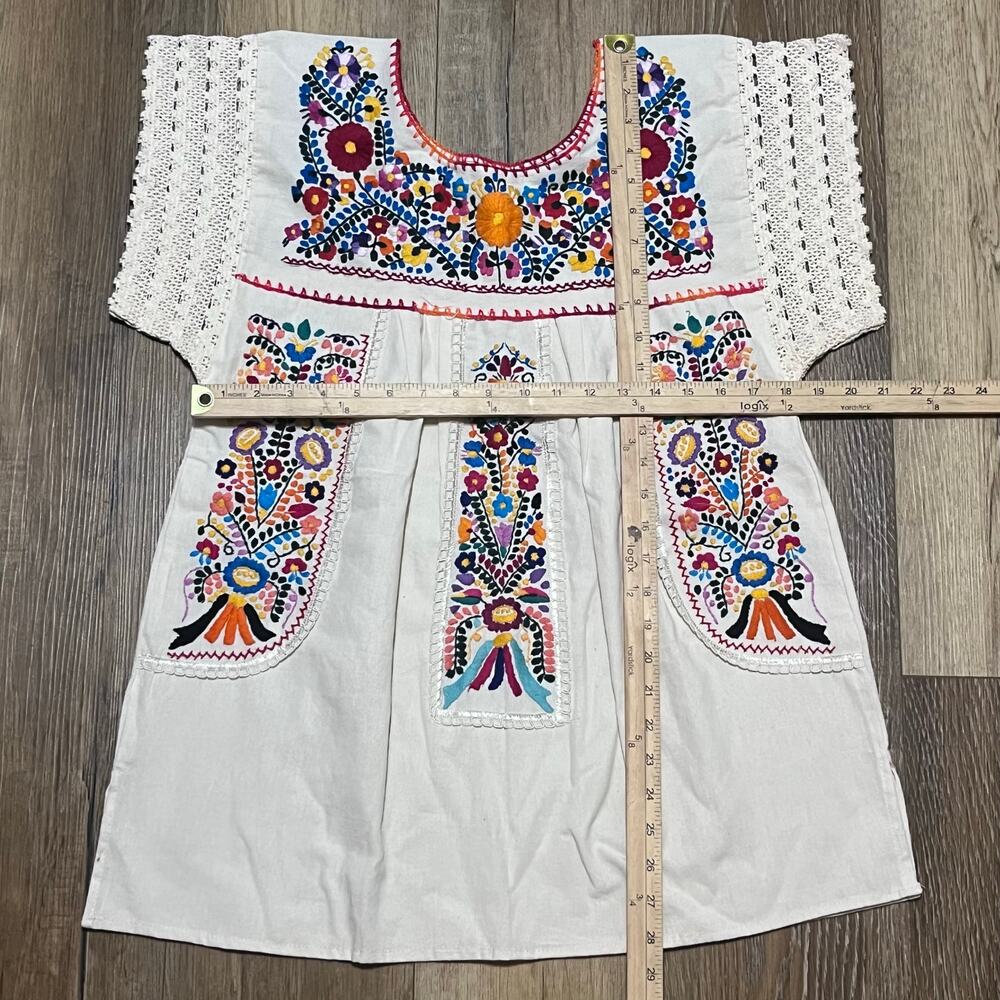 Vtg Artesanias FR Mexican Huipil Hand Embroidered Folk Art Tunic L Boho Festival - Picture 9 of 9